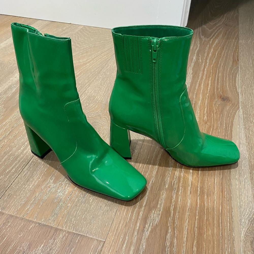 Jeffrey Campbell Green Patent Leather Ankle Boots.